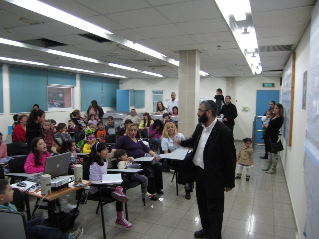 אולם הטסטים הפך לאולם פעילות